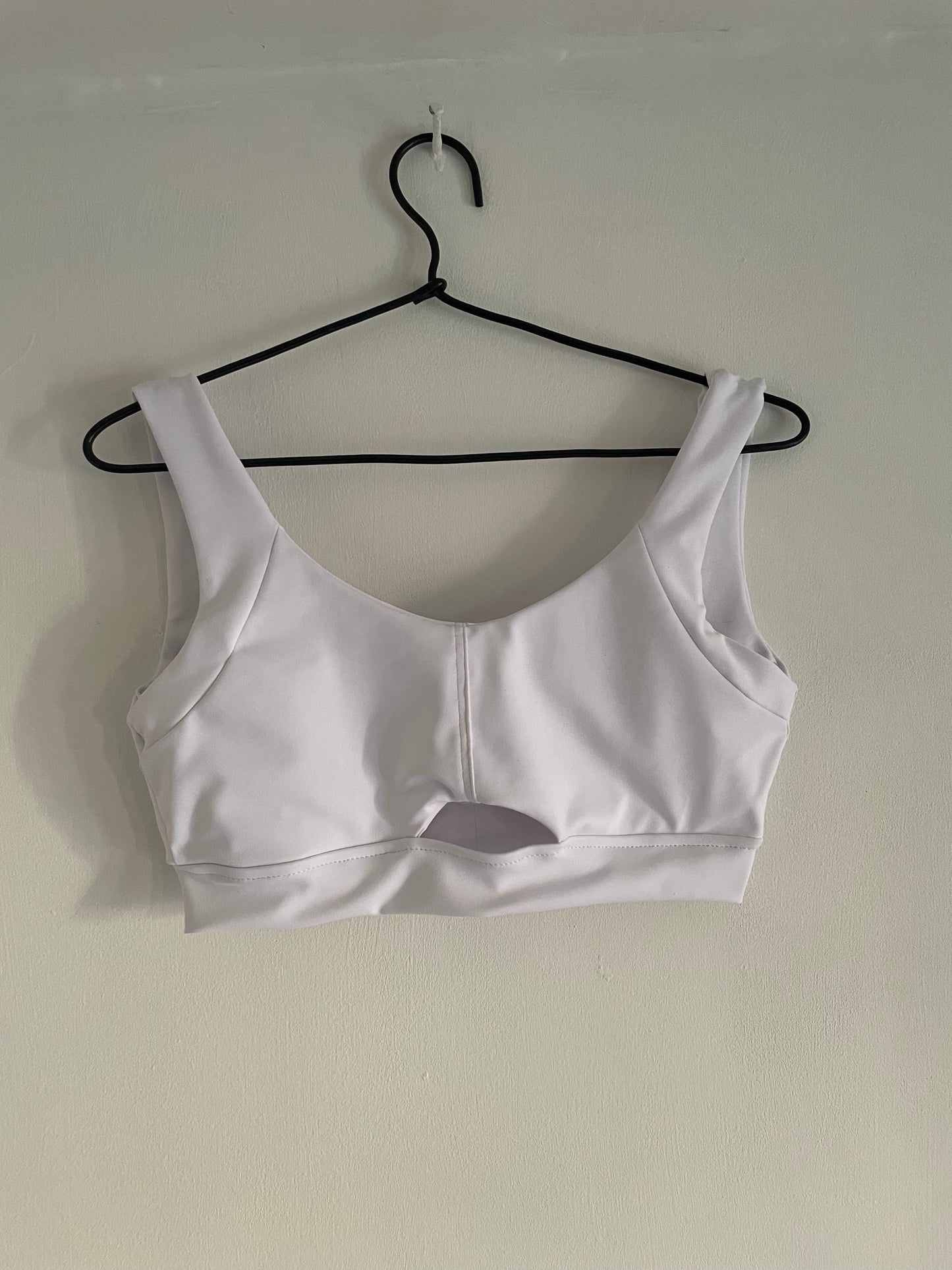 Top Luna Blanco. Tallas S, M, y L