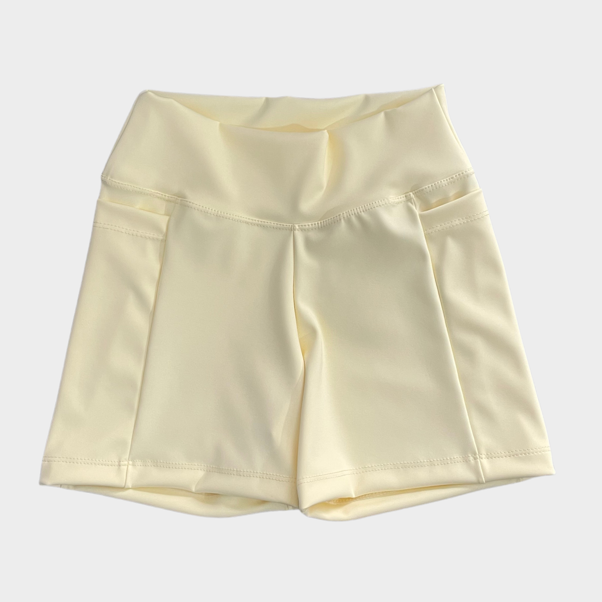 Short Sol Amarillo Crema. xs, s, m, l