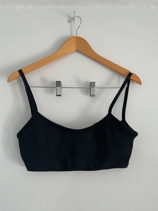 Top Alicia Negro. Tallas S, M, y L